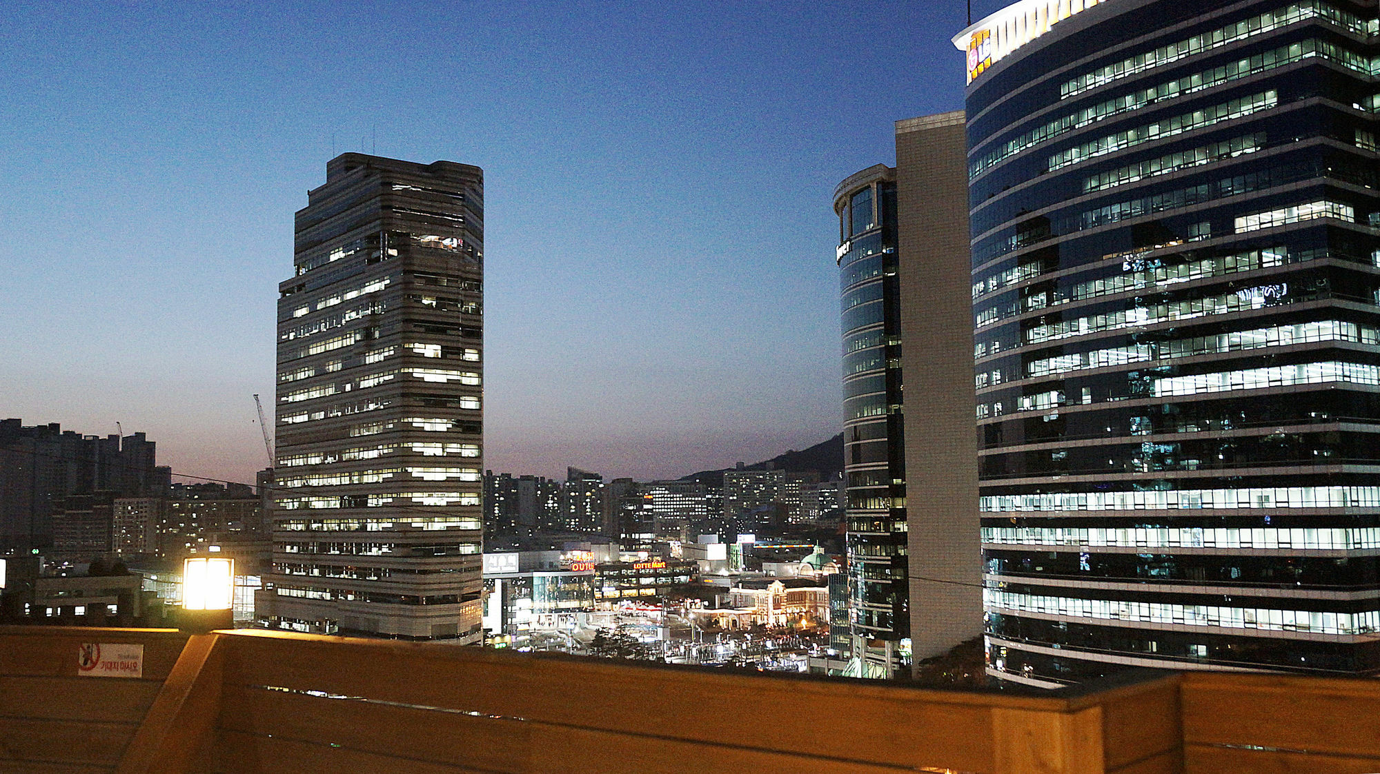ホテル Majung Haus Seoul Station エクステリア 写真
